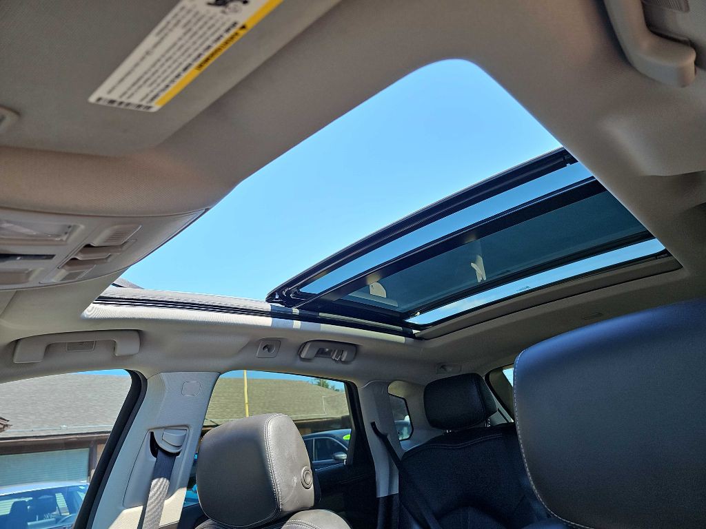 2015 Cadillac SRX Image 38