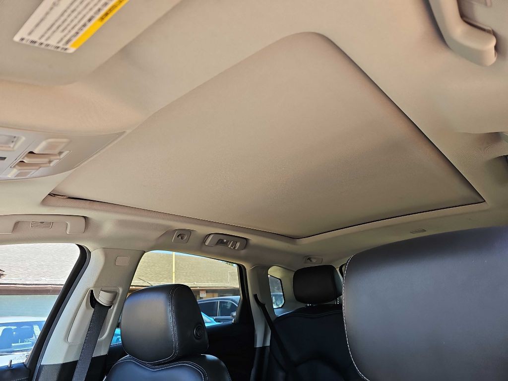 2015 Cadillac SRX Image 40