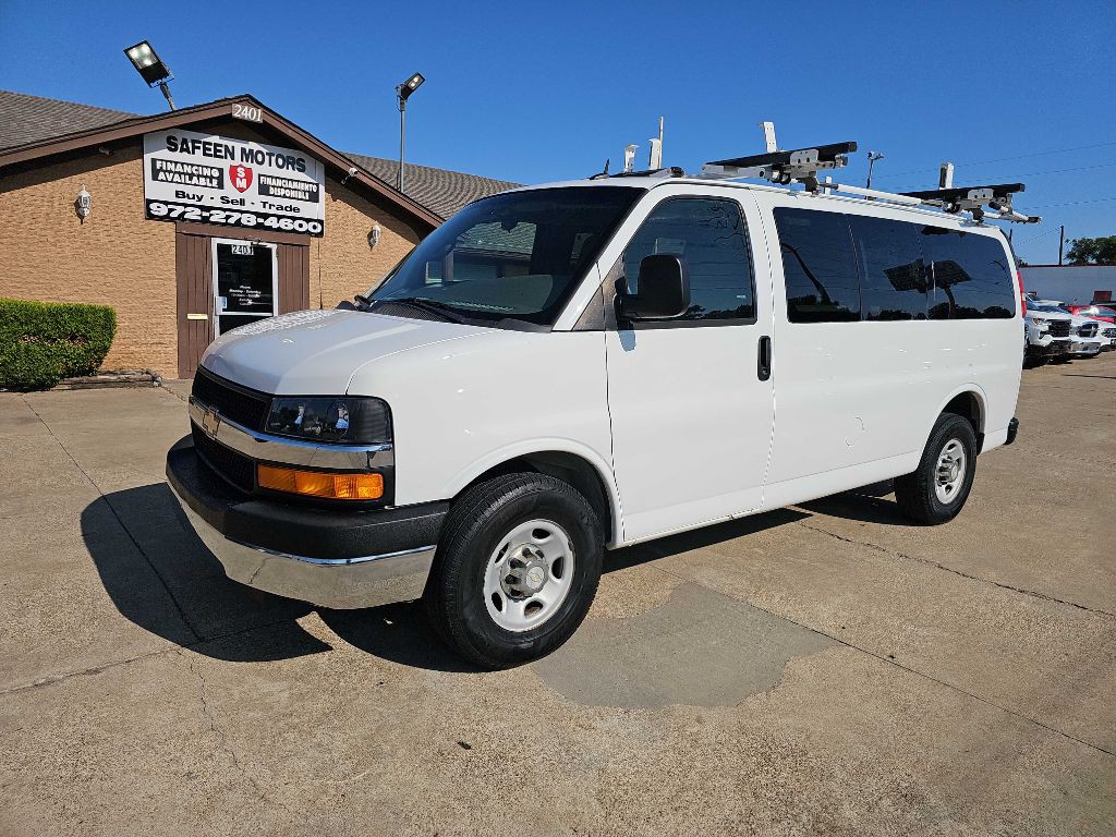 2013 Chevrolet Express Image 7
