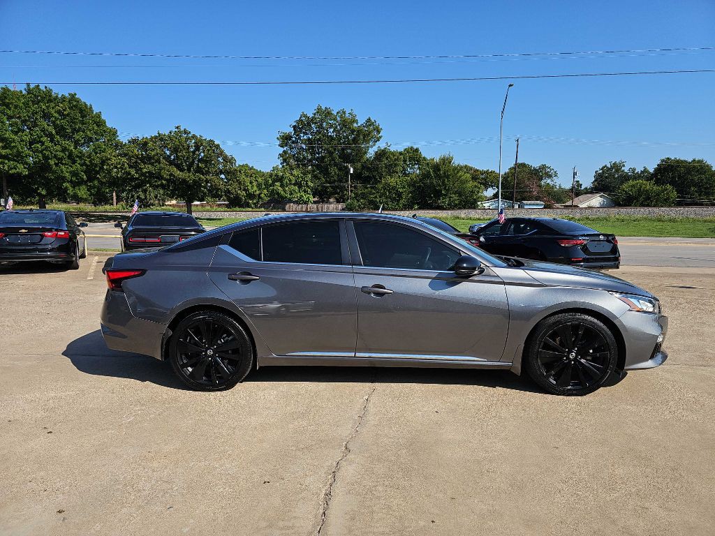 2022 Nissan Altima Image 5