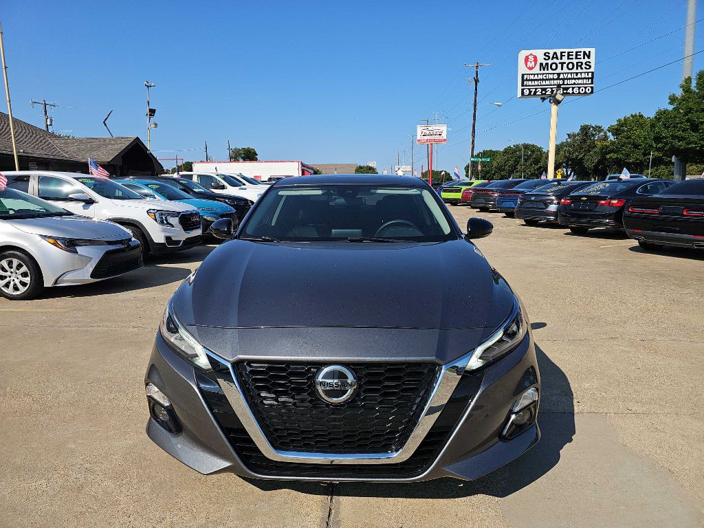 2022 Nissan Altima Image 8
