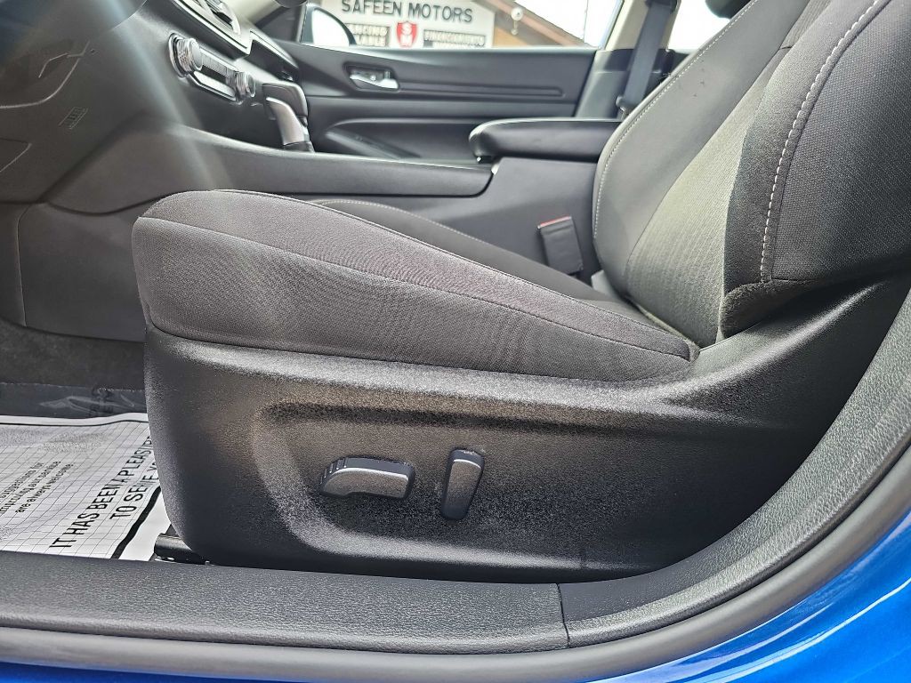2025 Nissan Altima Image 22