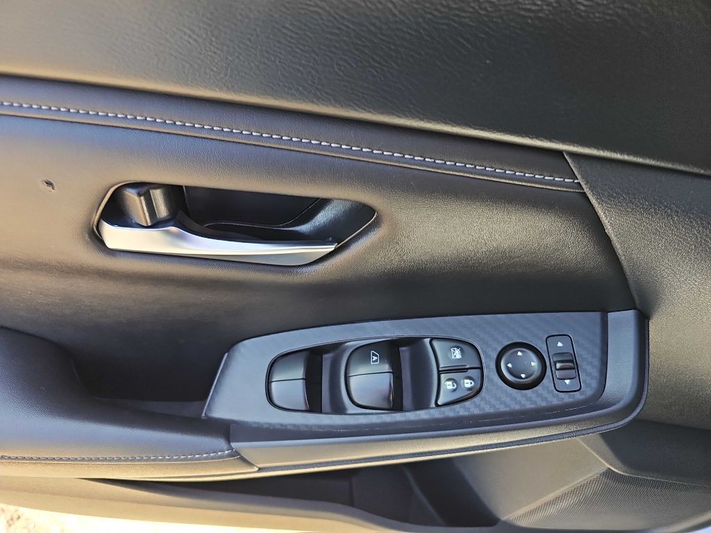 2023 Nissan Sentra Image 18