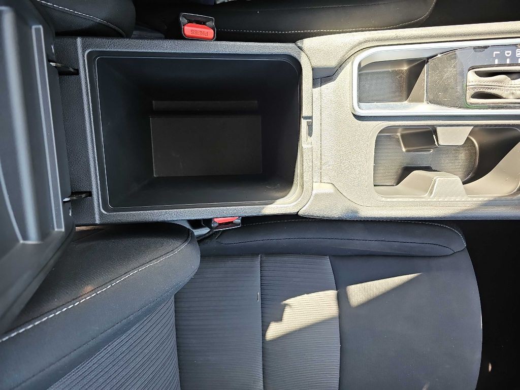 2023 Nissan Sentra Image 32