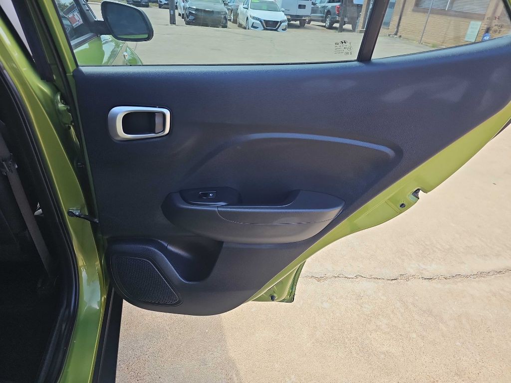 2023 Hyundai Venue Image 16