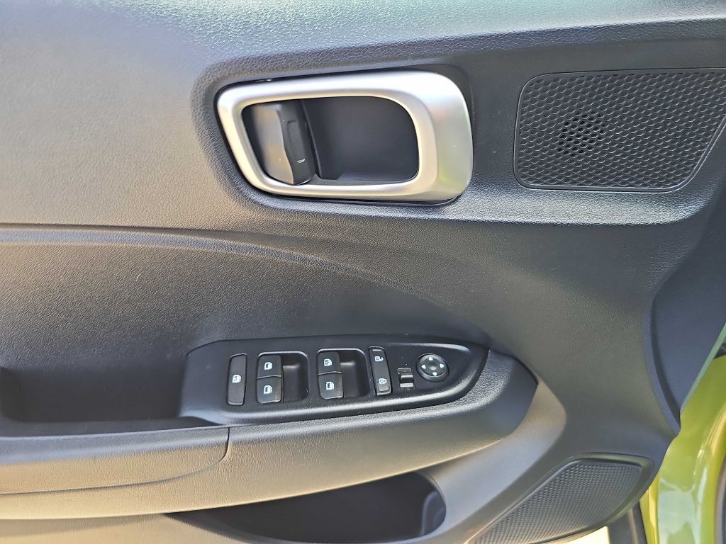 2023 Hyundai Venue Image 20