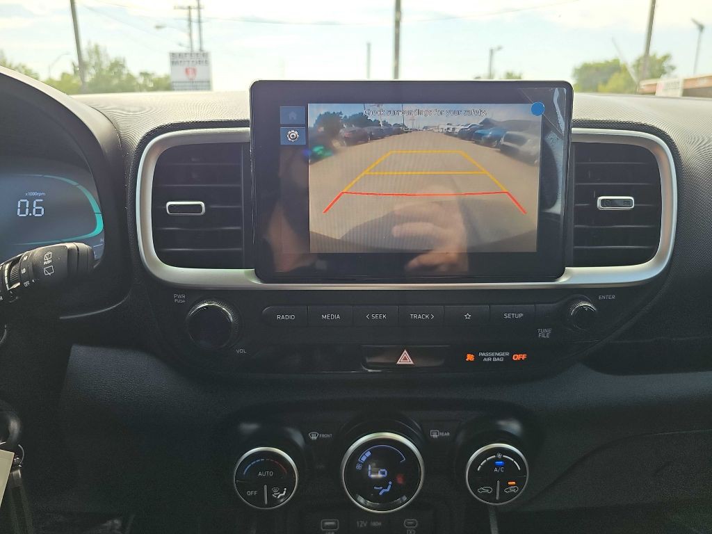 2023 Hyundai Venue Image 28