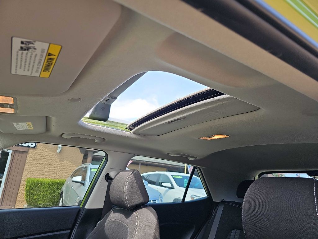 2023 Hyundai Venue Image 36