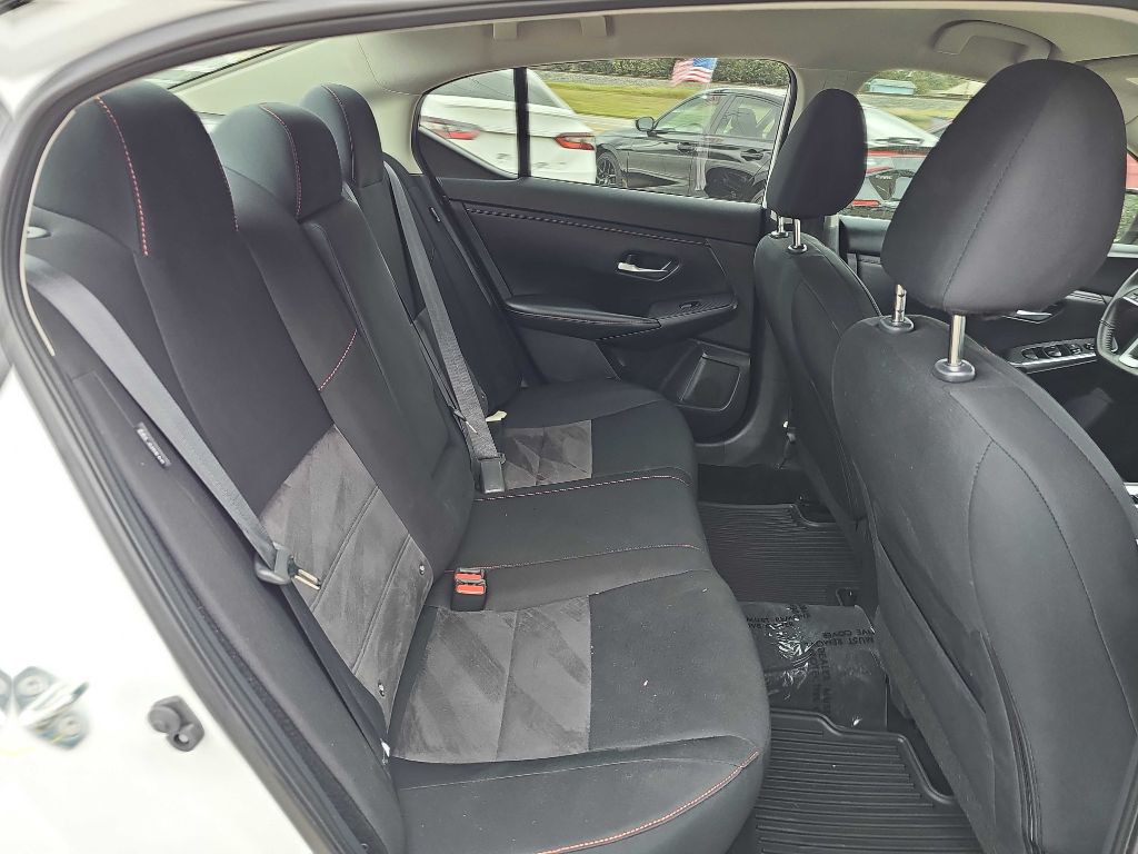 2024 Nissan Sentra Image 16