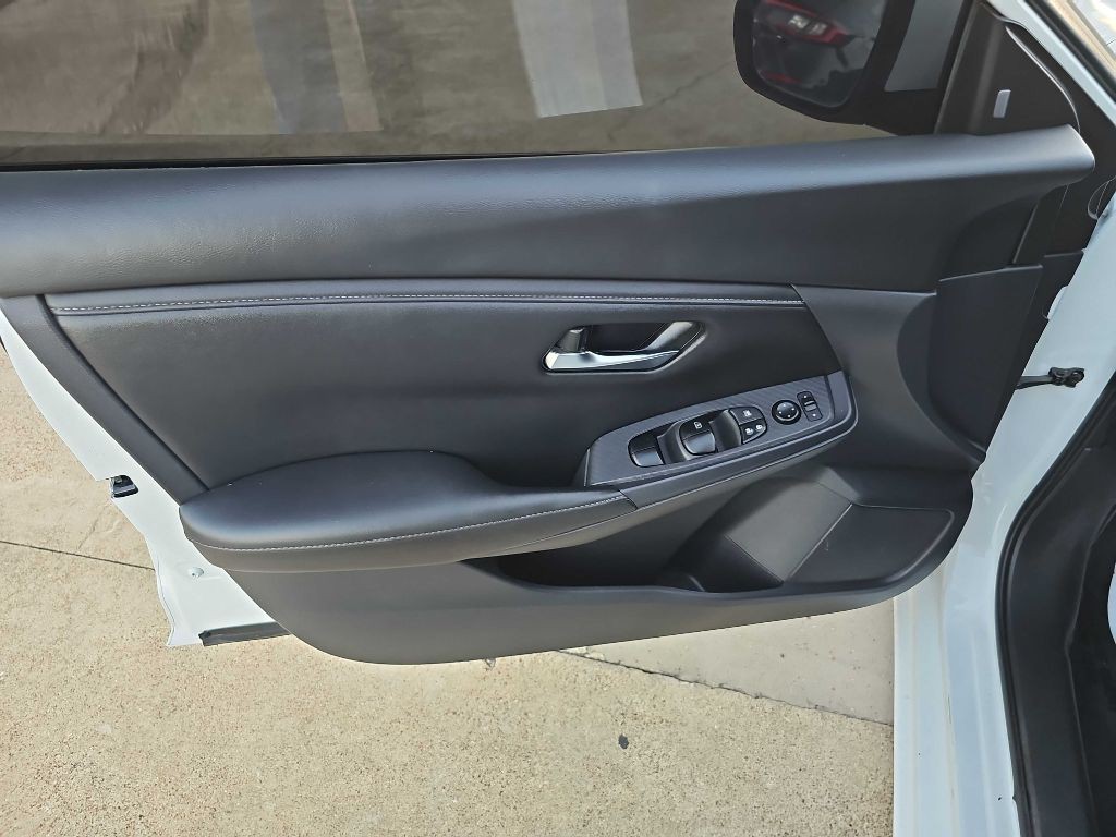 2022 Nissan Sentra Image 12