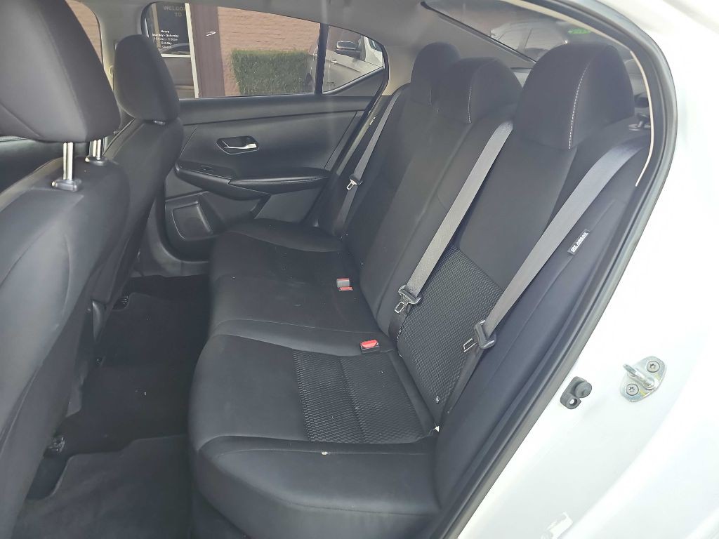 2022 Nissan Sentra Image 15