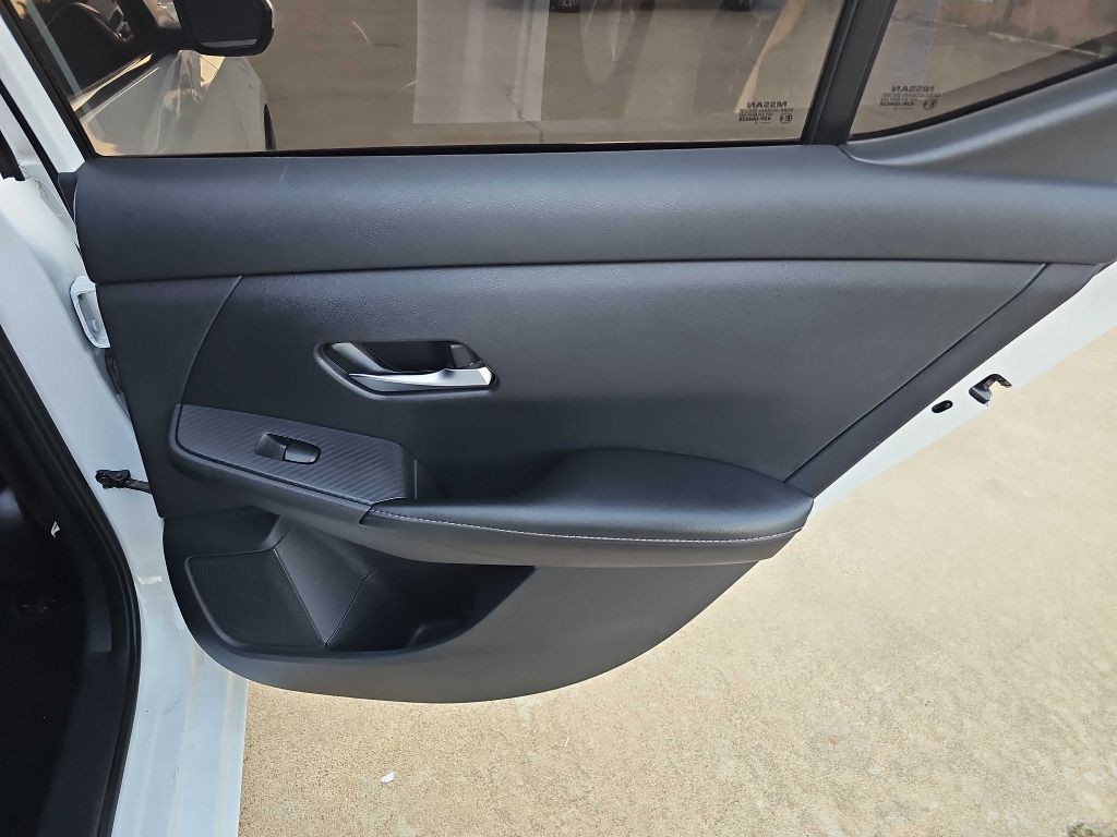 2022 Nissan Sentra Image 16