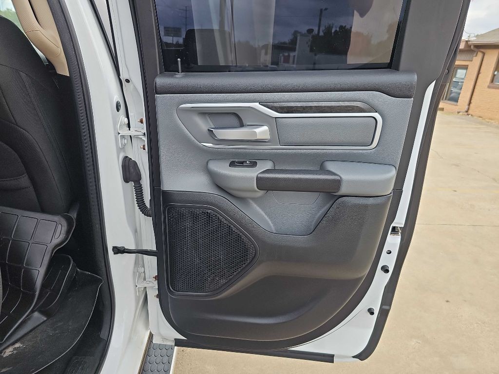 2020 RAM 1500 Image 16