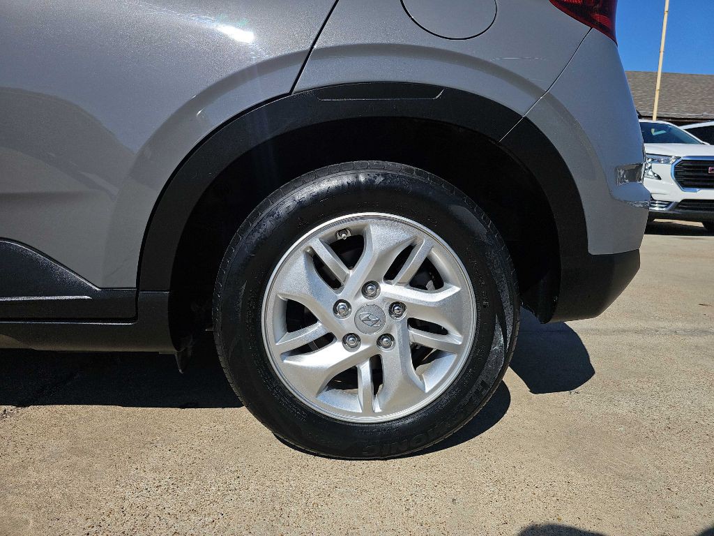 2020 Hyundai Venue Image 11