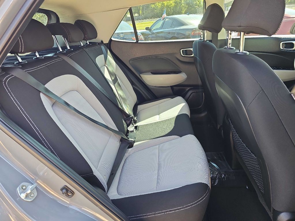 2020 Hyundai Venue Image 17