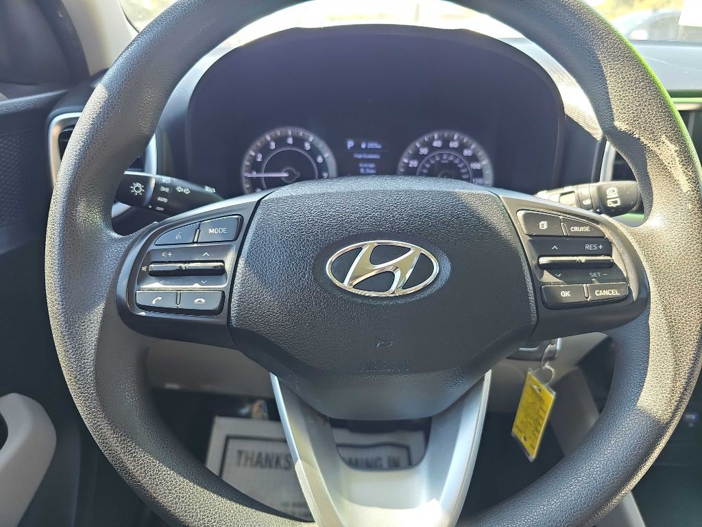 2020 Hyundai Venue Image 24
