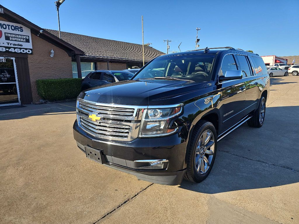 2016 Chevrolet Suburban Image 9