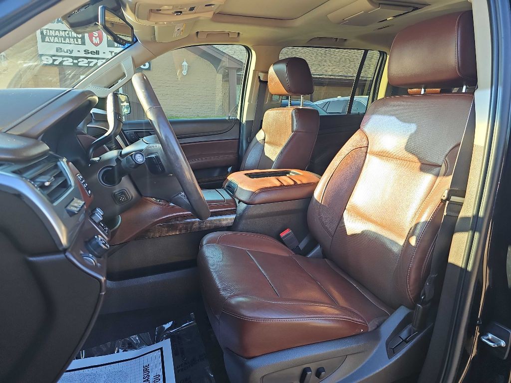 2016 Chevrolet Suburban Image 13