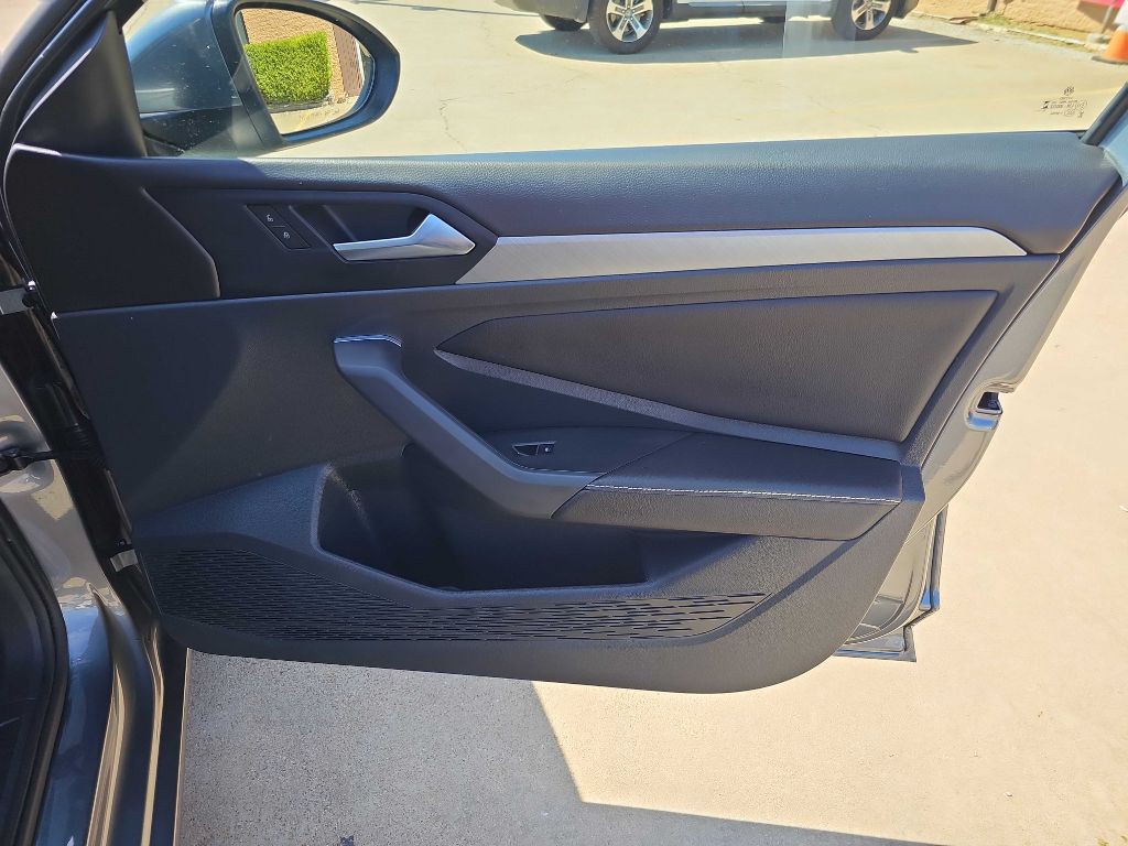 2024 Volkswagen Jetta Image 16