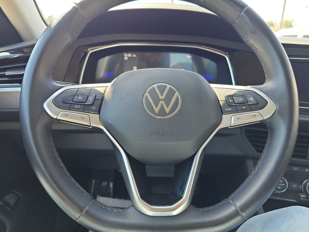 2024 Volkswagen Jetta Image 24