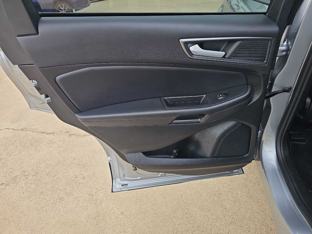 2024 Ford Edge Image 14