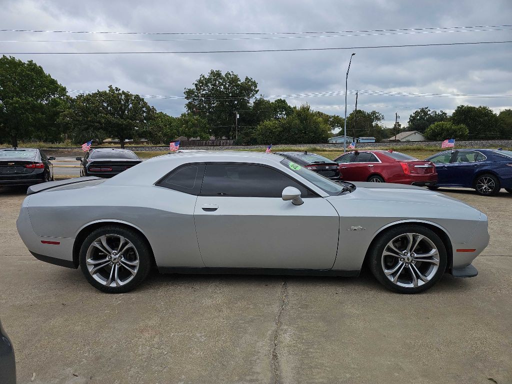 2020 Dodge Challenger Image 4