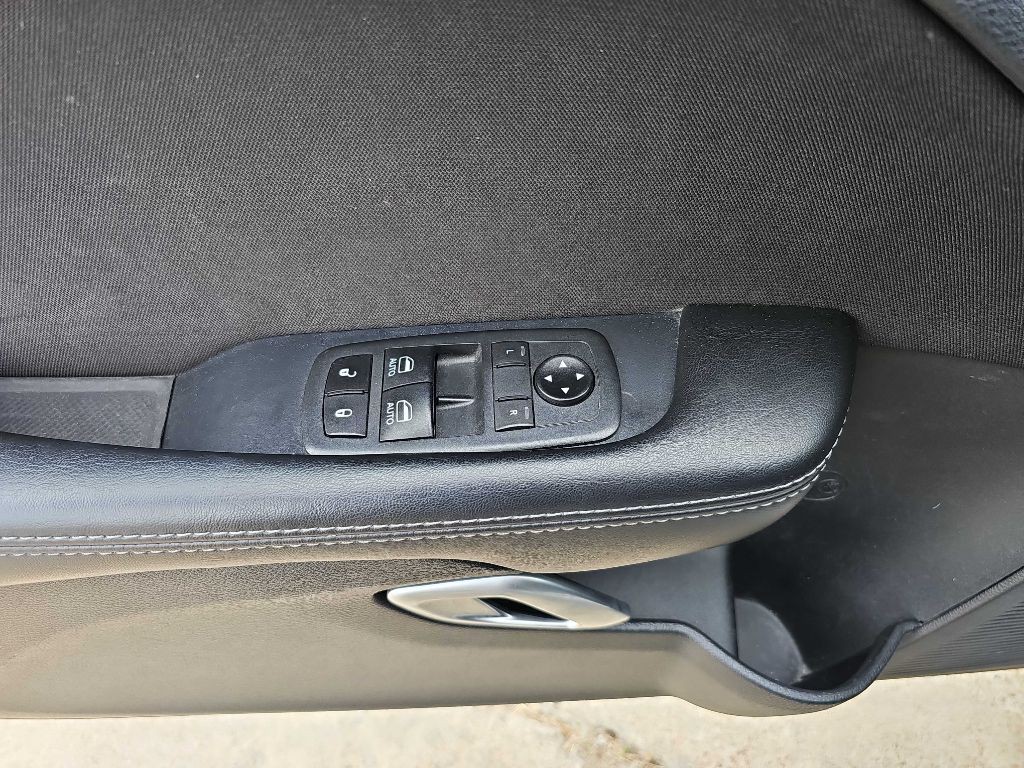 2020 Dodge Challenger Image 18