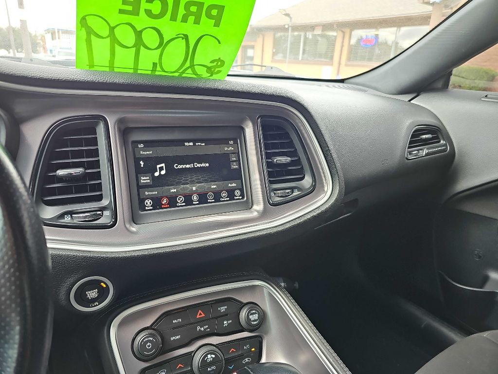 2020 Dodge Challenger Image 25