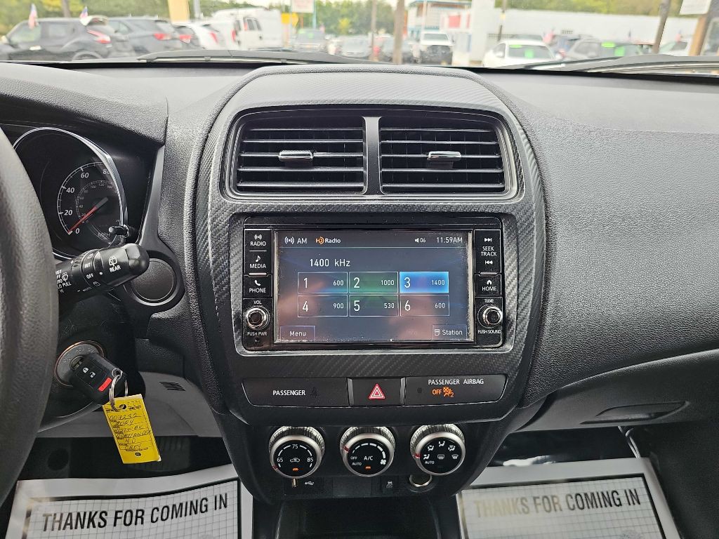 2024 Mitsubishi Outlander Image 26