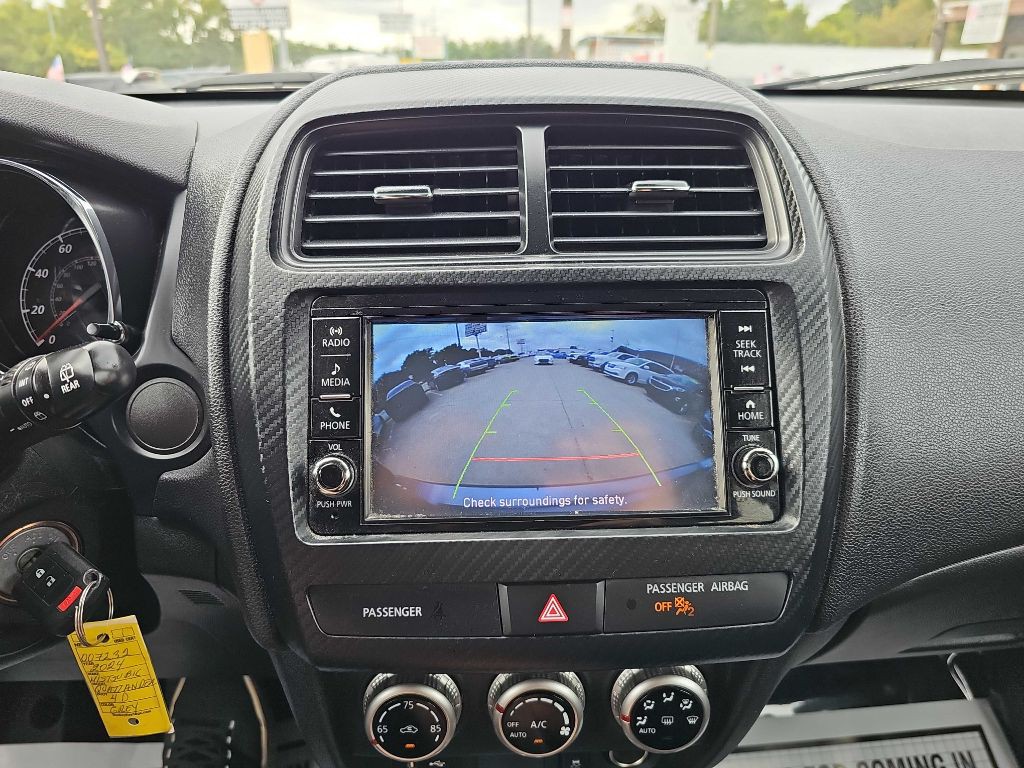 2024 Mitsubishi Outlander Image 28