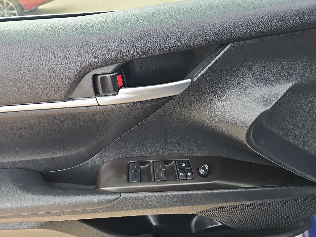 2024 Toyota Camry Image 18