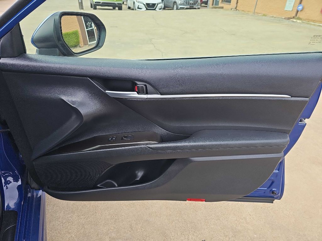 2024 Toyota Camry Image 20
