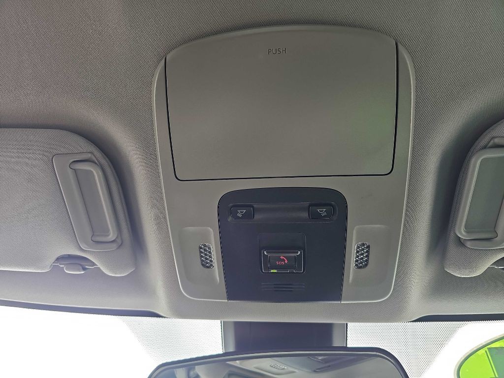 2024 Toyota Camry Image 34