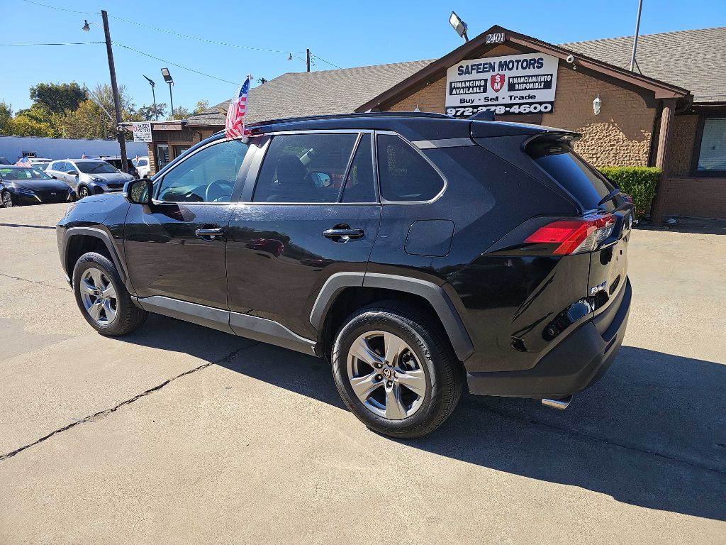 2024 Toyota Rav4 Image 3