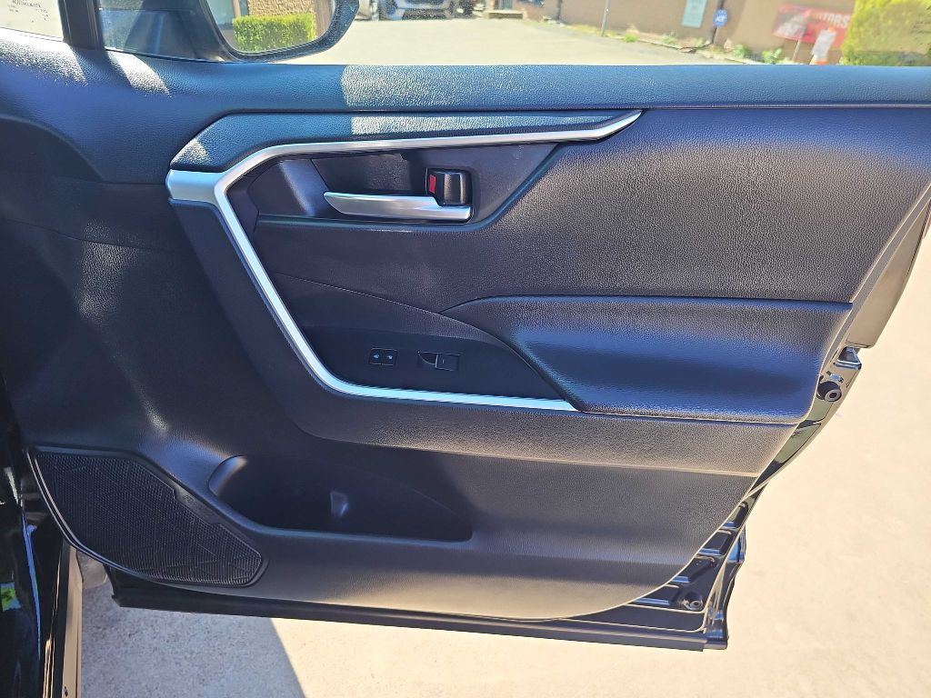 2024 Toyota Rav4 Image 18