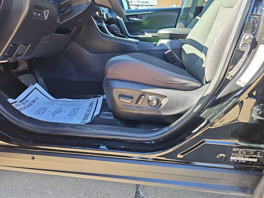 2024 Toyota Rav4 Image 21