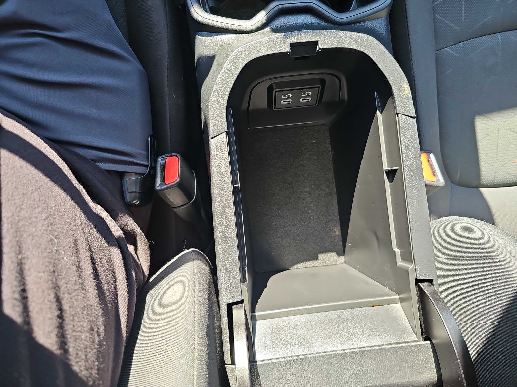 2024 Toyota Rav4 Image 32