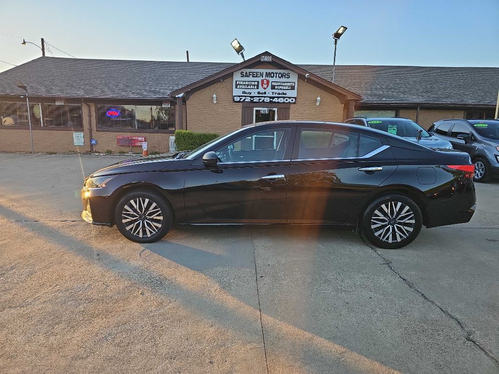 2024 Nissan Altima Image 6