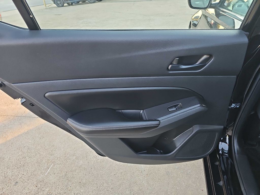 2024 Nissan Altima Image 14