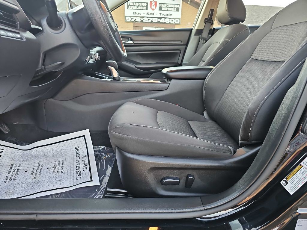 2024 Nissan Altima Image 21