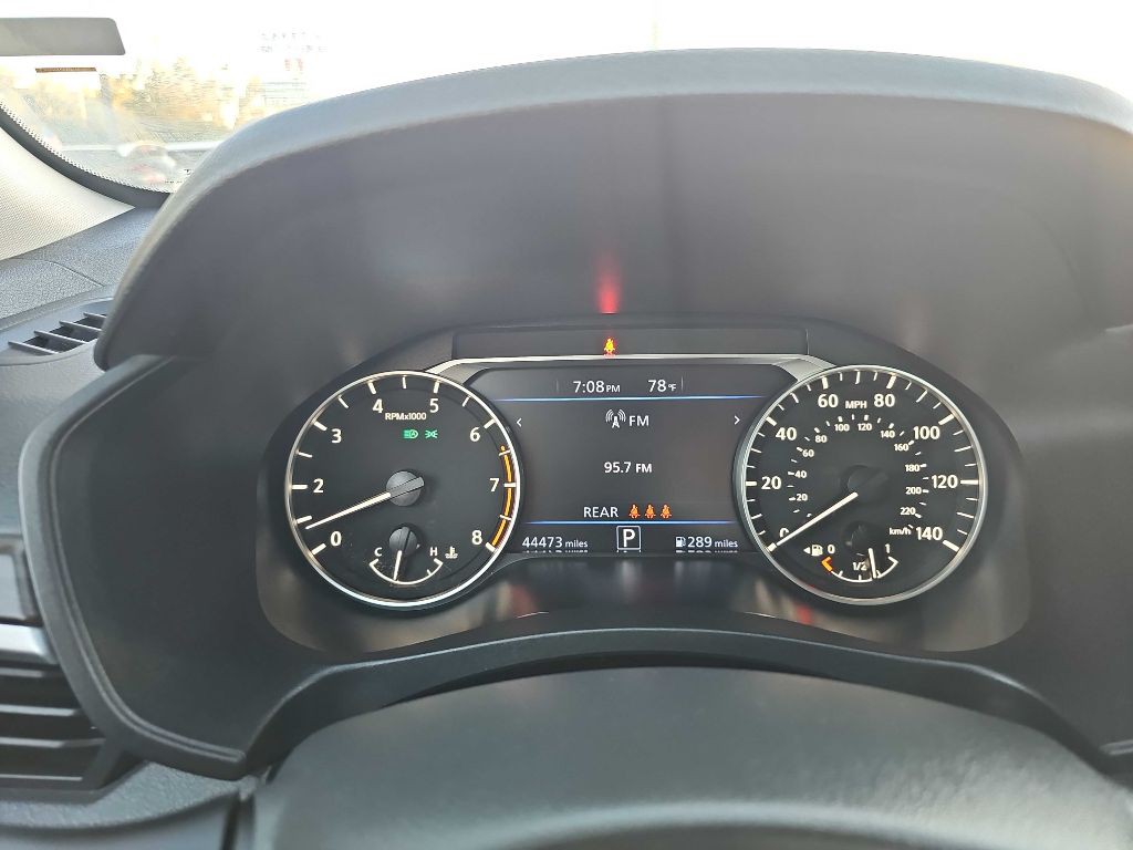 2024 Nissan Altima Image 25