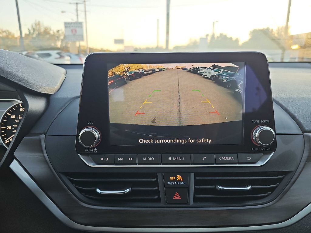 2024 Nissan Altima Image 26