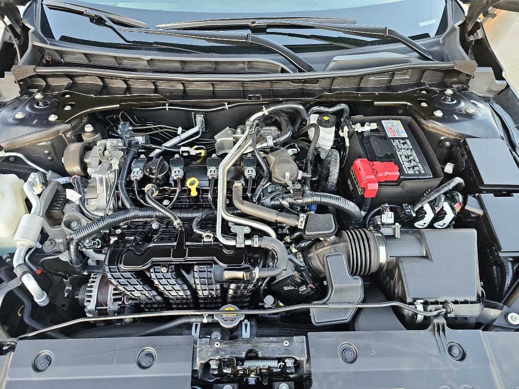 2024 Nissan Altima Image 33