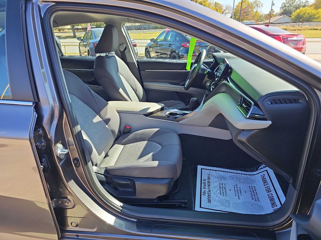 2023 Toyota Camry Image 20