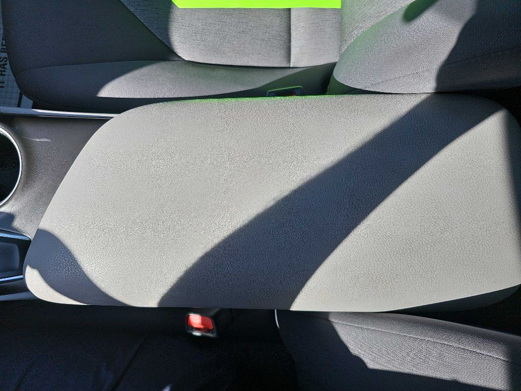 2023 Toyota Camry Image 33