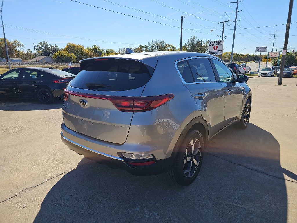 2021 Kia Sportage Image 3