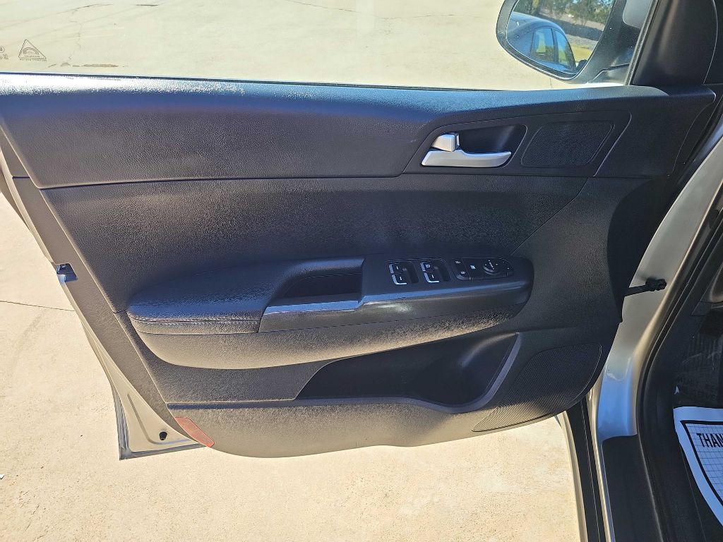 2021 Kia Sportage Image 12