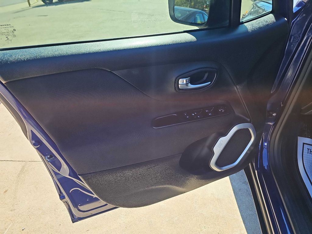 2018 Jeep Renegade Image 13