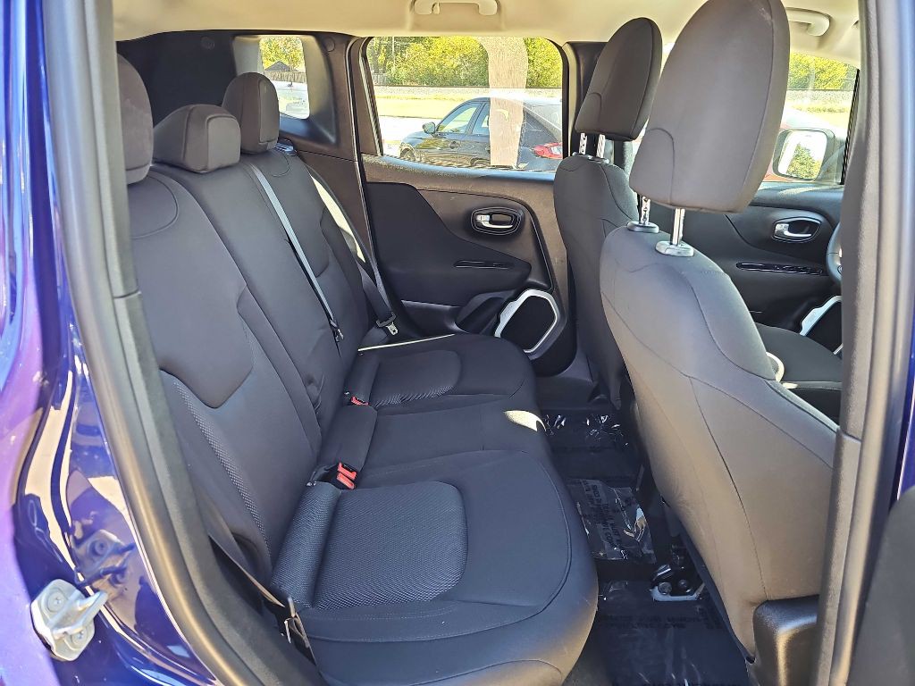 2018 Jeep Renegade Image 16