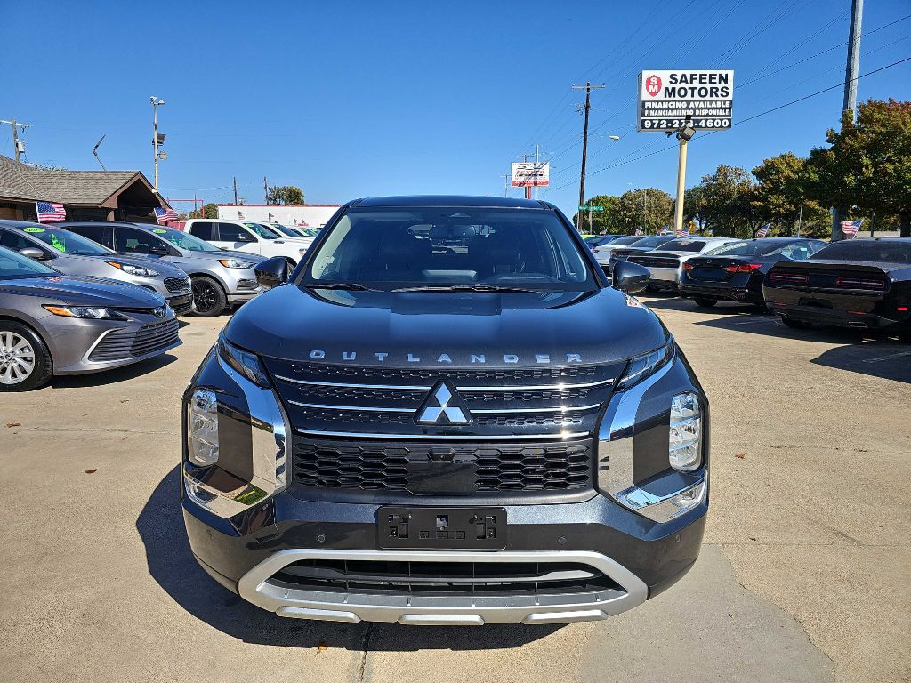 2024 Mitsubishi Outlander Image 7